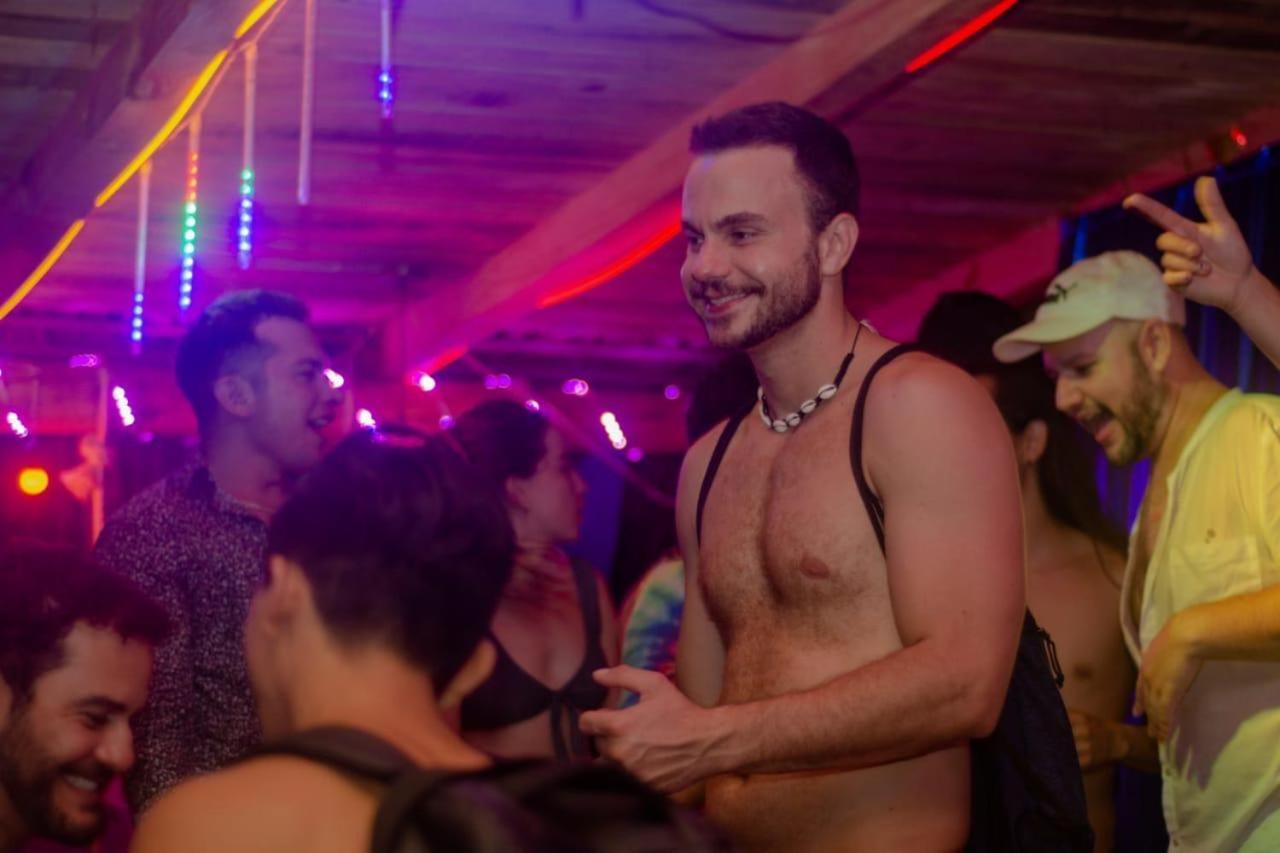 Отель La Maxima & Lgbt Зиполите Экстерьер фото